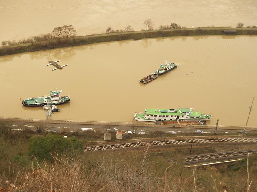 Schiff gesunken St Goarhausen Loreley P091.jpg